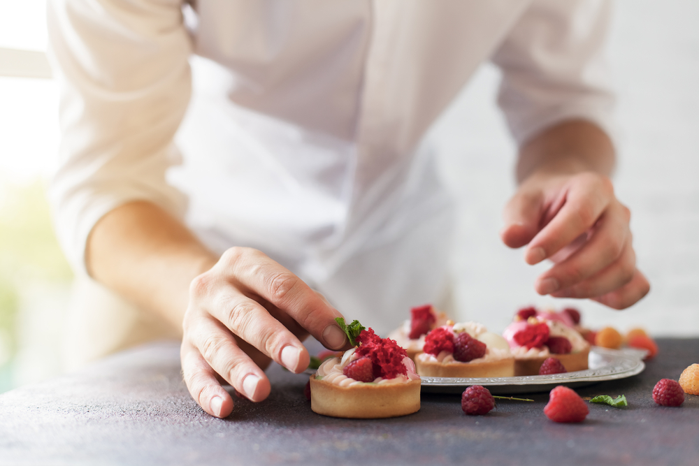 Pastry Chef - Sweeten Everyone’s Memories with Some Iced Pastries